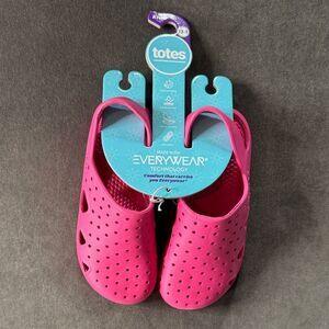 Kids Totes Pink Slip-On Waterproof Shoes Lightweight Size 13-1 NEW